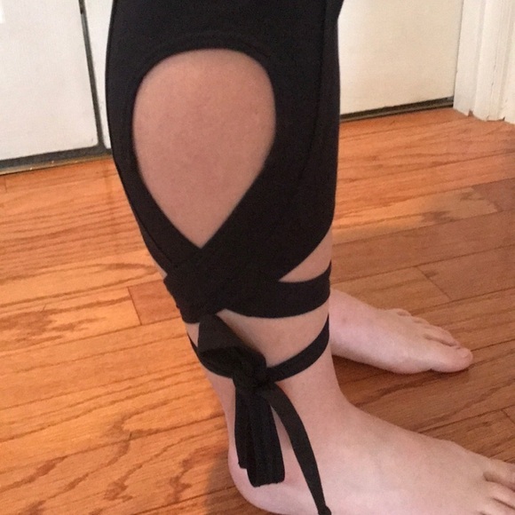 Free People movement black tie bottom yoga tights - Picture 4 of 6